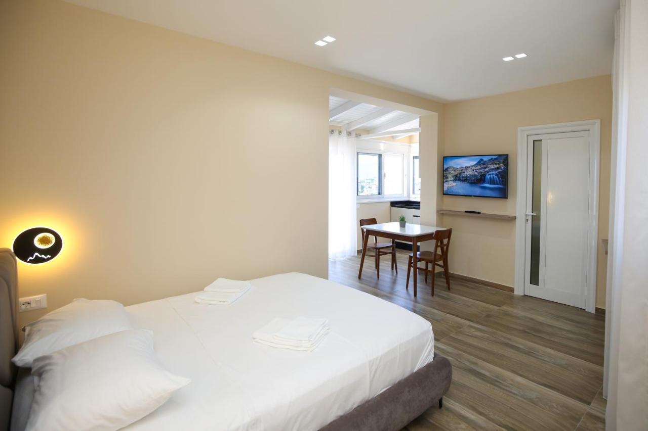 Queen Apartmets Vlore Ngoại thất bức ảnh