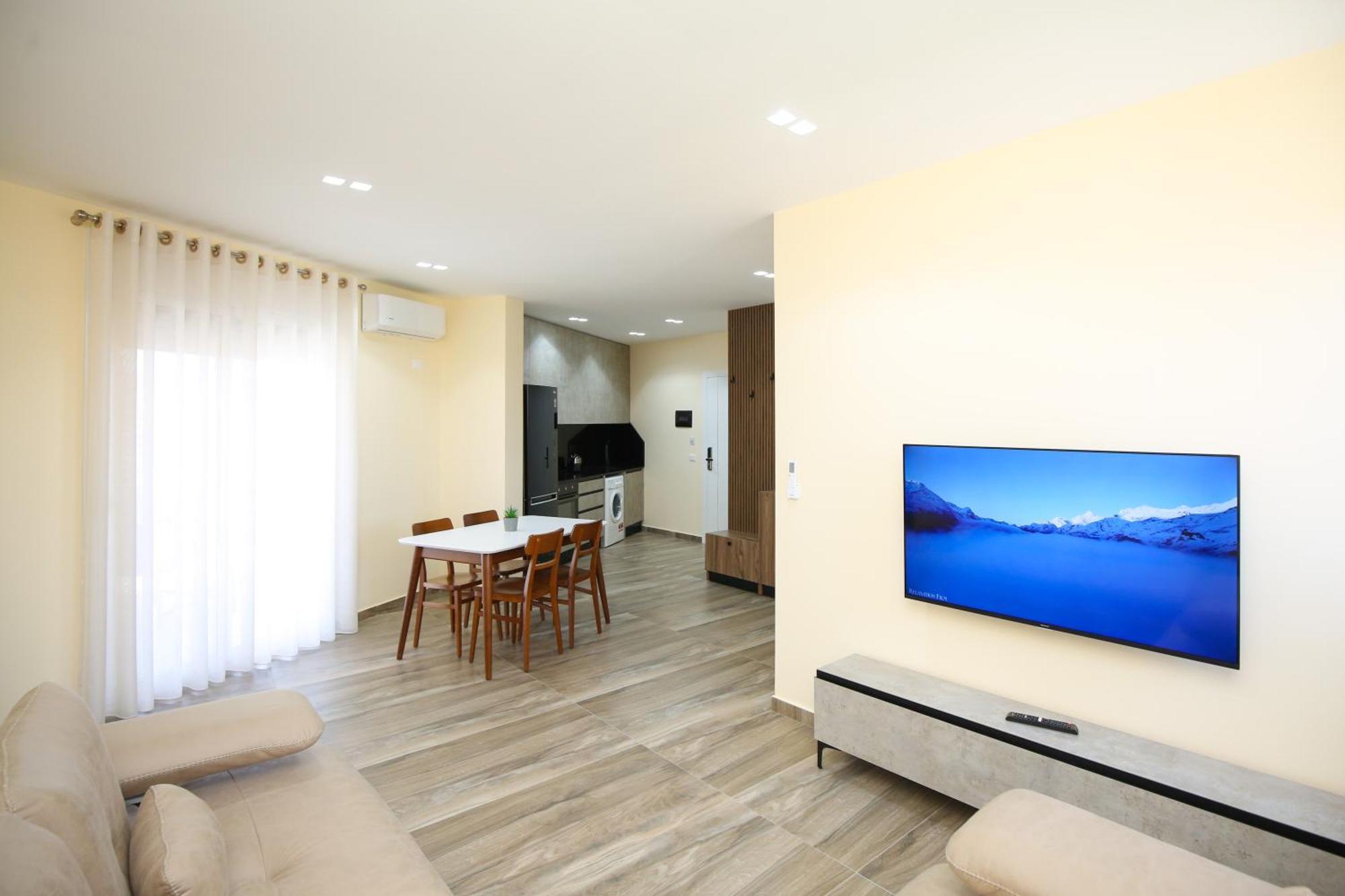 Queen Apartmets Vlore Ngoại thất bức ảnh