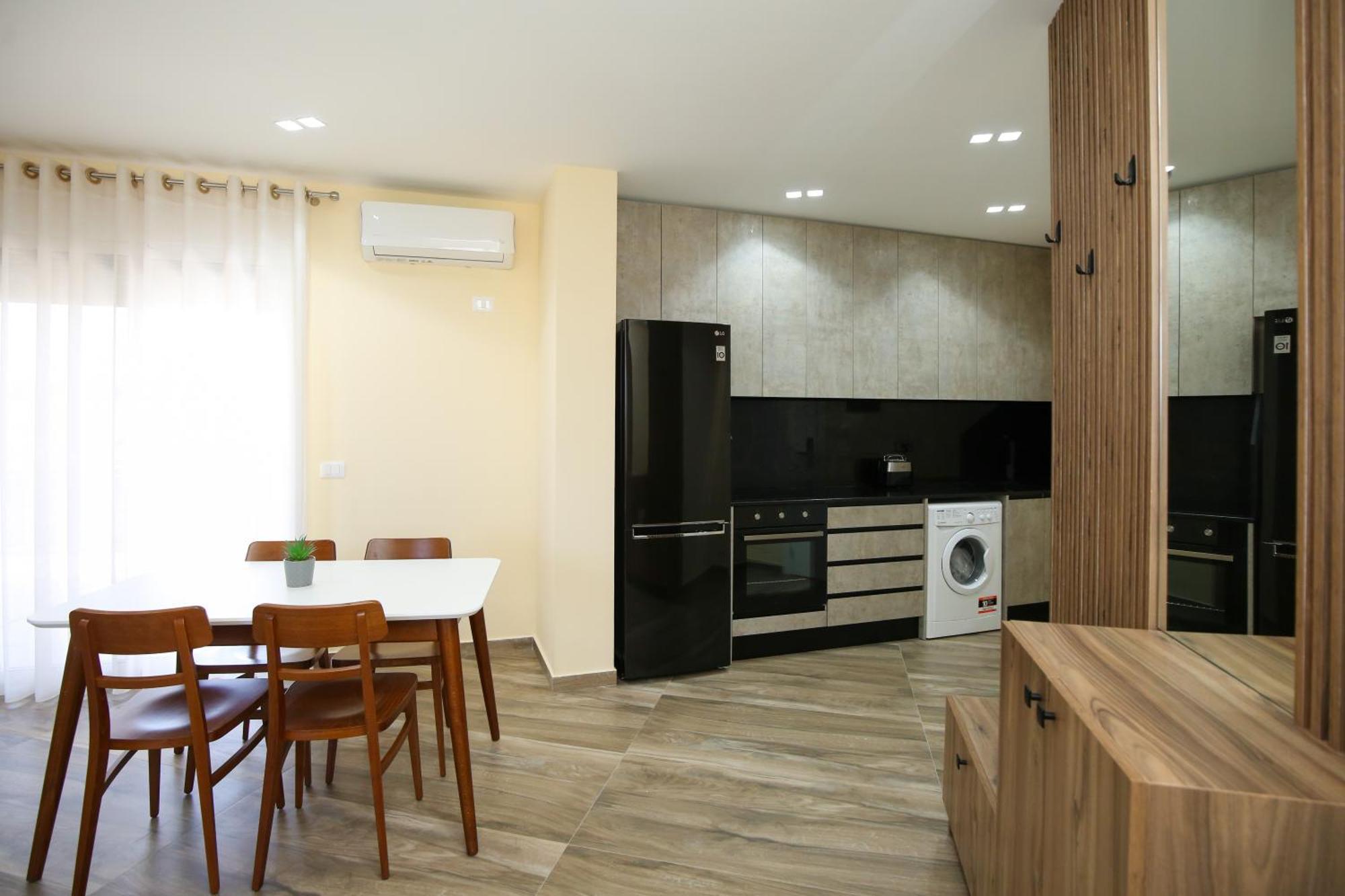 Queen Apartmets Vlore Ngoại thất bức ảnh