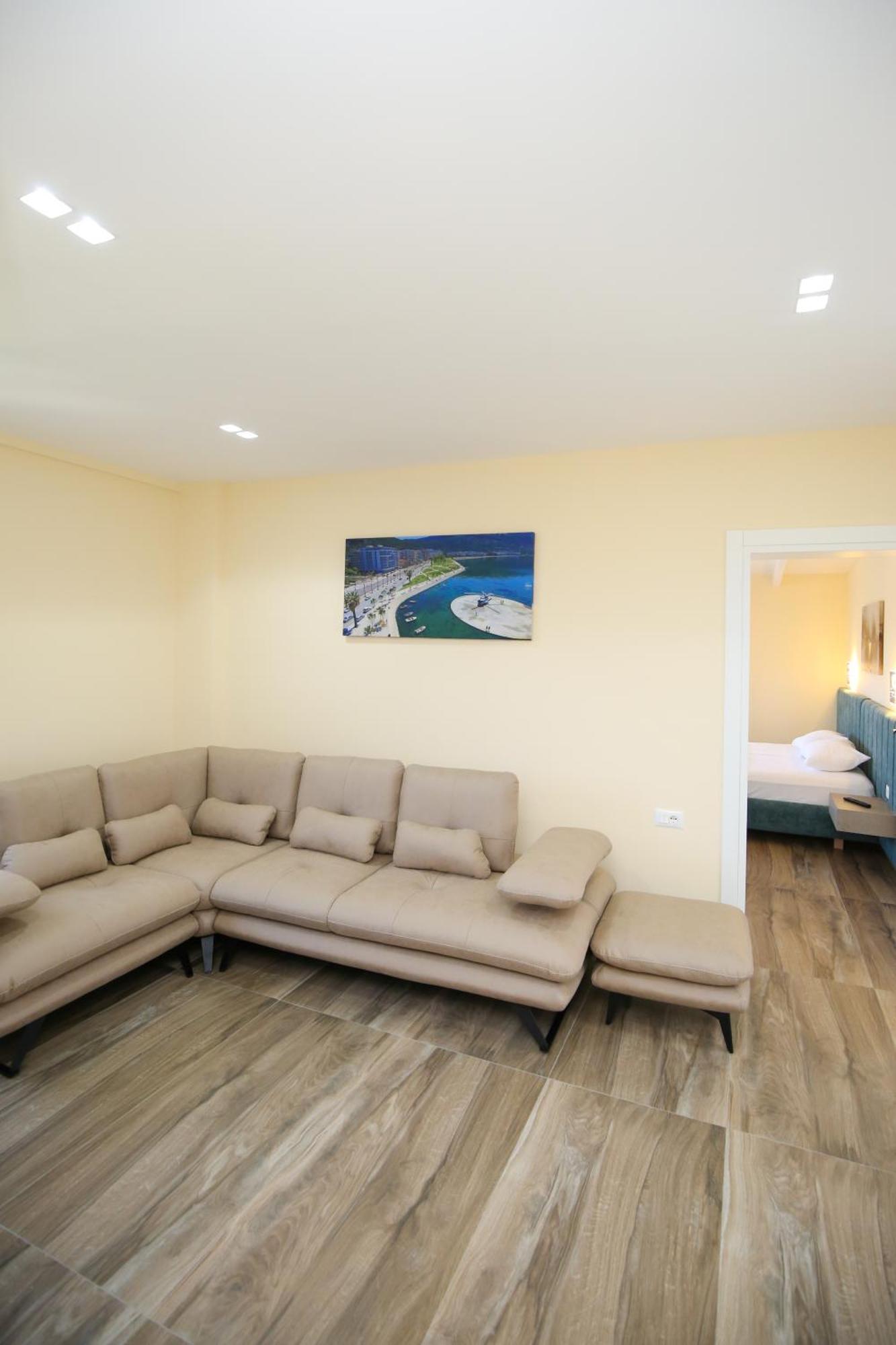 Queen Apartmets Vlore Phòng bức ảnh